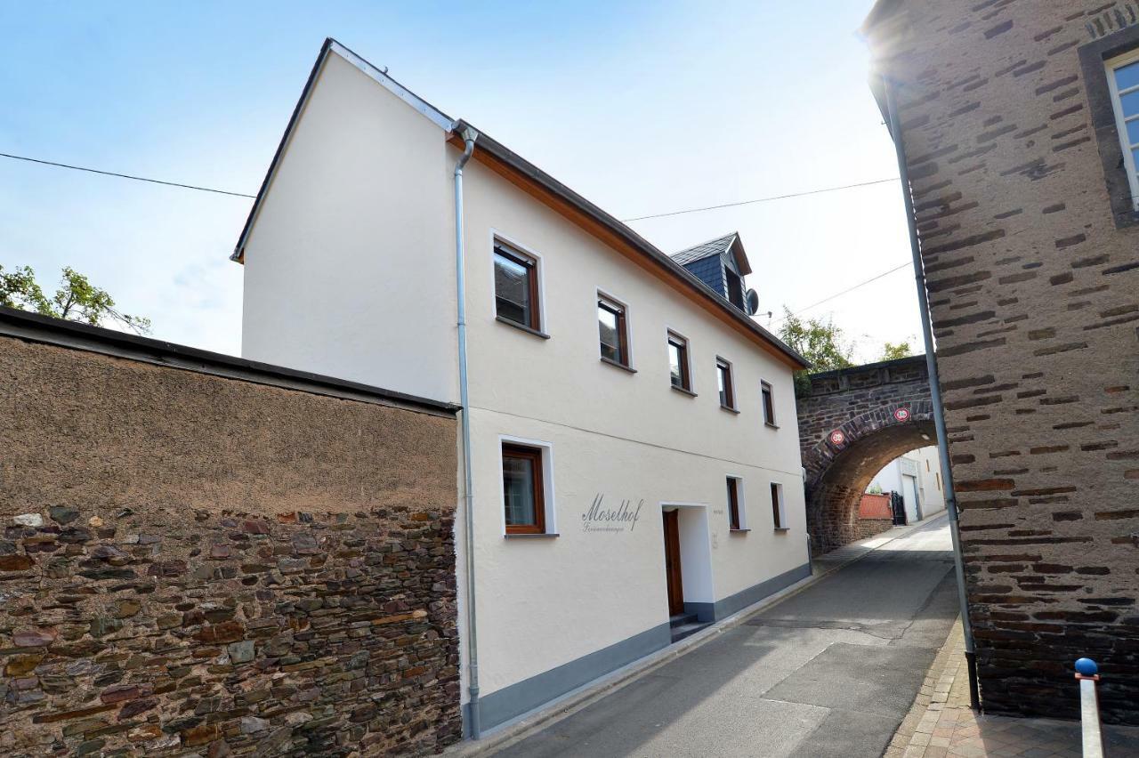 Moselhof Ferienwohnungen Bruttig-Fankel Exteriör bild